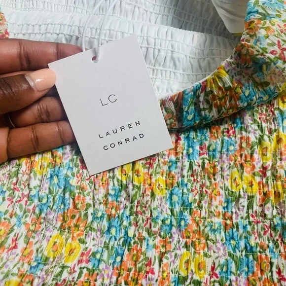 Women’s LC Lauren Conrad Print Smocked Ruffle Tank SZ XS - Picture 3 of 4